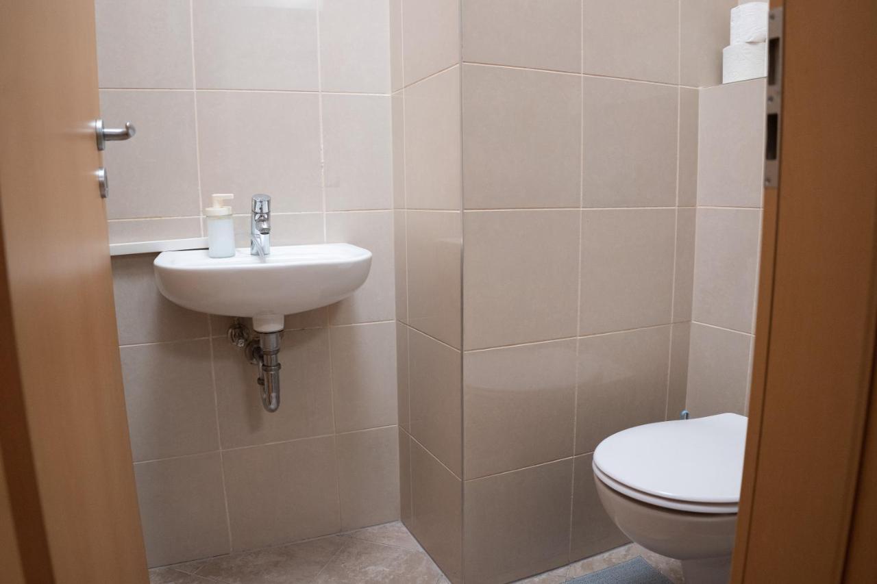 Vincent Apartment Budapest Esterno foto