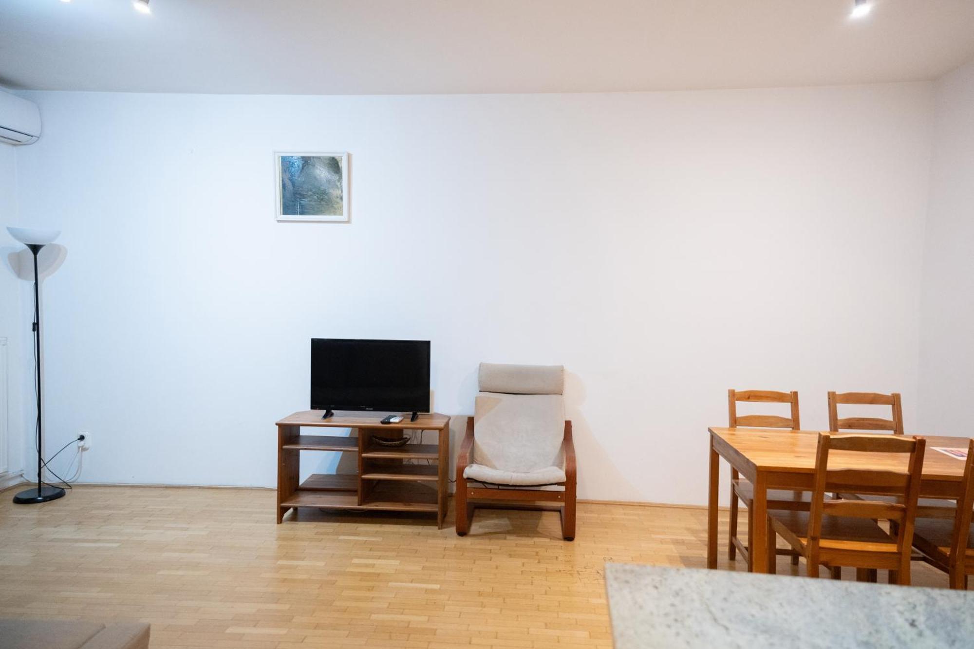 Vincent Apartment Budapest Esterno foto
